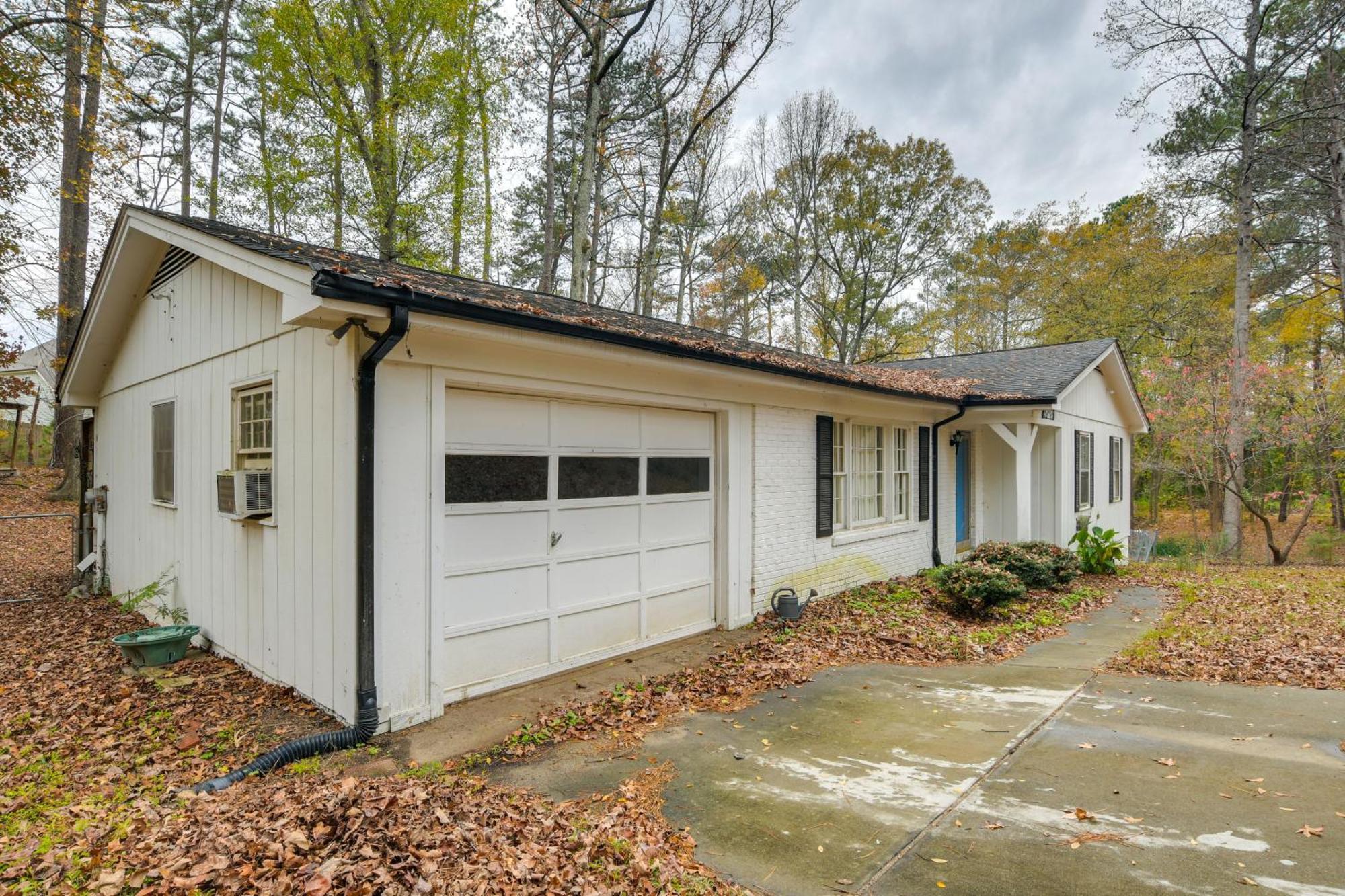 Serene Family Home With Deck In Knightdale! Экстерьер фото