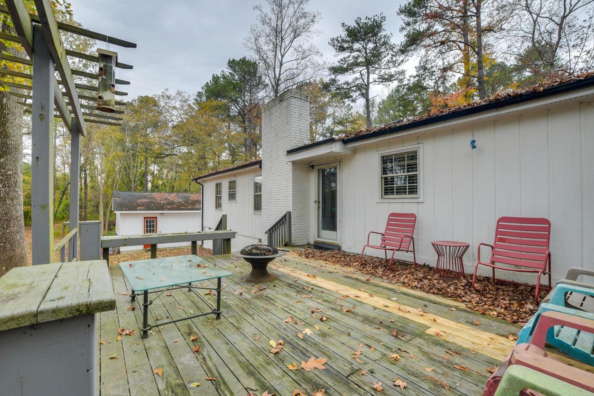 Serene Family Home With Deck In Knightdale! Экстерьер фото