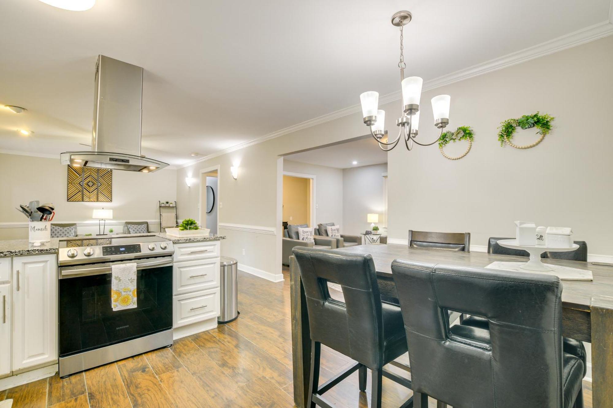 Serene Family Home With Deck In Knightdale! Экстерьер фото