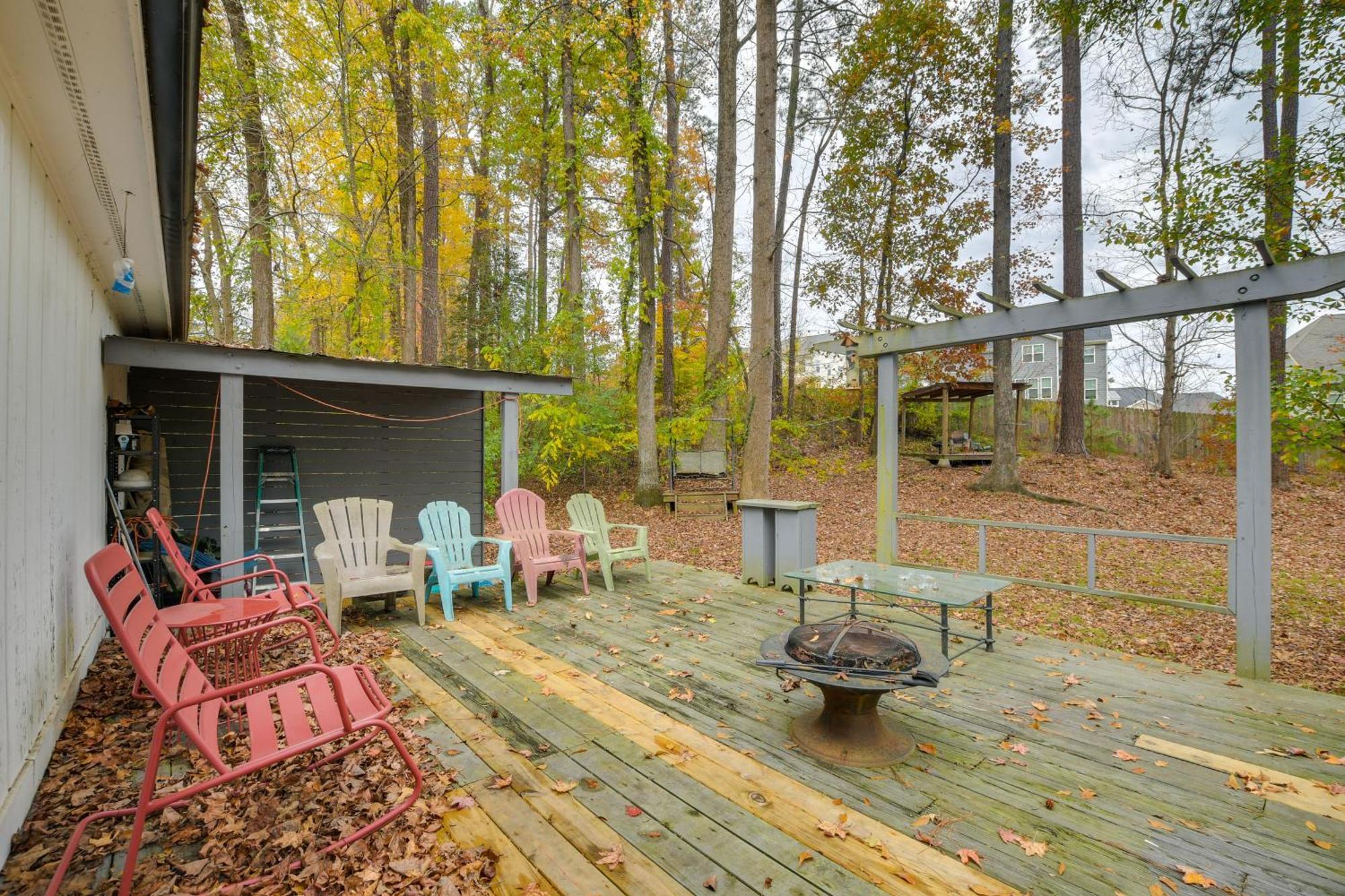 Serene Family Home With Deck In Knightdale! Экстерьер фото