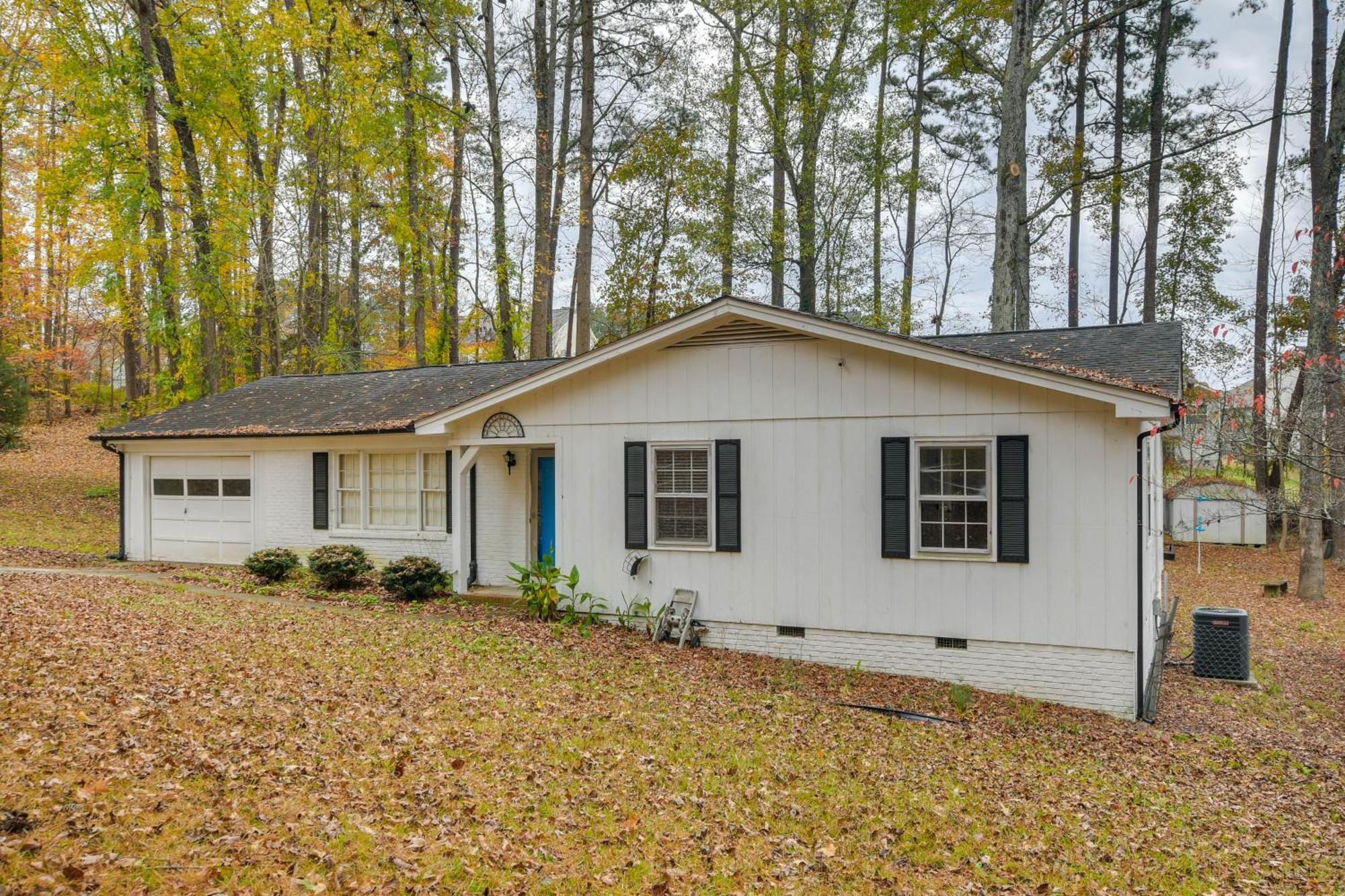 Serene Family Home With Deck In Knightdale! Экстерьер фото